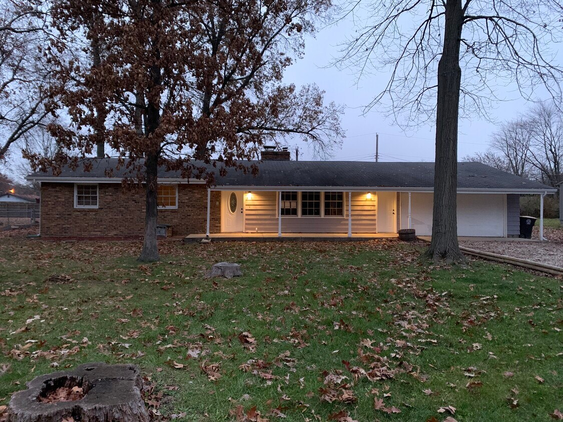 4618 Woodway Dr, Fort Wayne, IN 46835 House Rental in Fort Wayne, IN