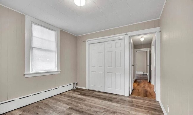 Foto del edificio - 348 Woodbine Way