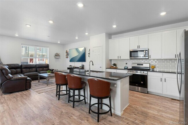 Foto del edificio - 11400 Iron Ore Ct