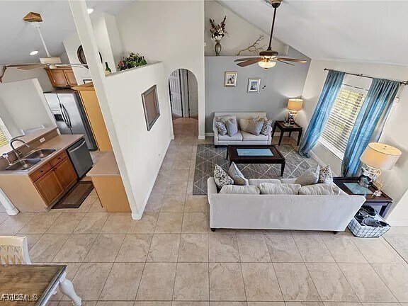 Foto del edificio - 209 SE 3rd Terrace