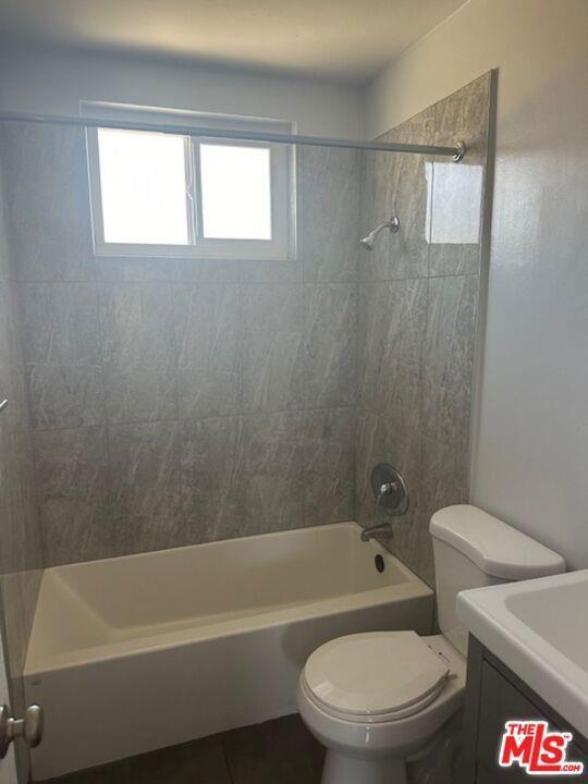 Foto del edificio - 11643 Acacia Ave