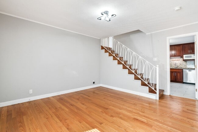 Building Photo - Stylish 2BR/2BA Home with Backyard, Bonus Rooms & Loft!