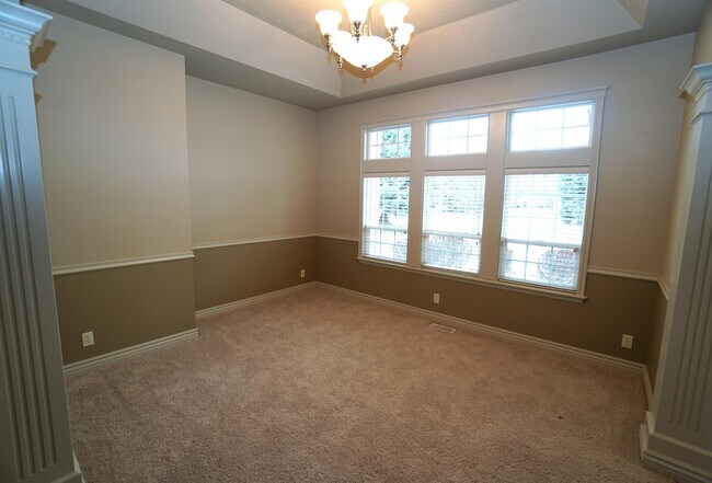 Building Photo - 2239 W Forest Grove Ct