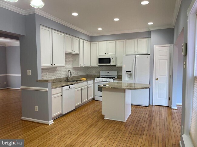 Foto del edificio - 11749 Batley Pl