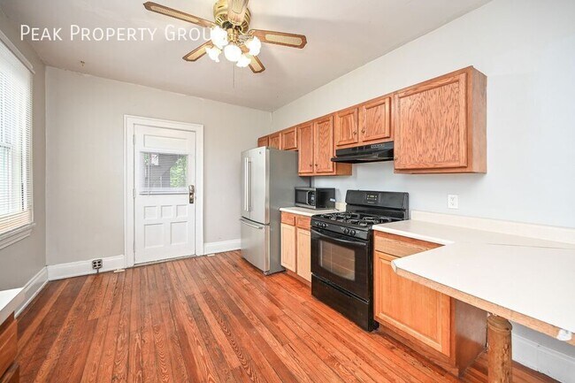 Foto del edificio - 2125 W Clifton Ave