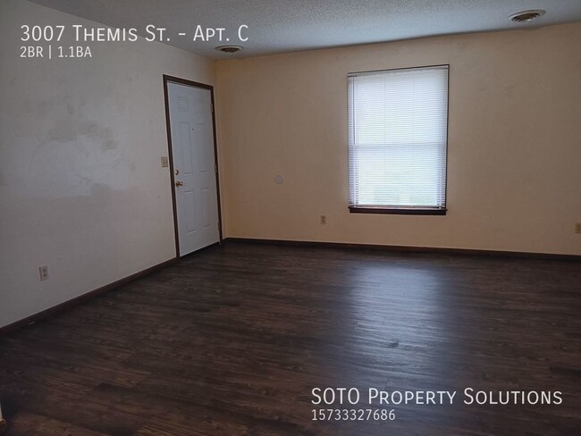 Foto del edificio - 2BD/1.5BA Pet-Friendly Apartment HALF OFF ...