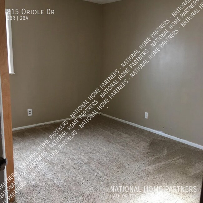 Foto del edificio - Rent to Own Home with $14,000 Down - NO Ba...