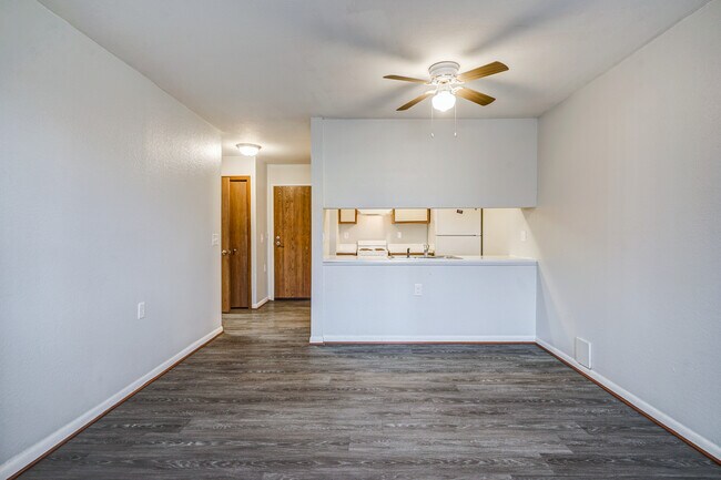 Foto del edificio - Virginia Park Meadows