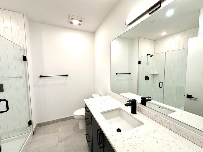 Foto del edificio - 236 NW 32nd St
