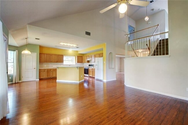 Building Photo - 13304 Humphrey Dr