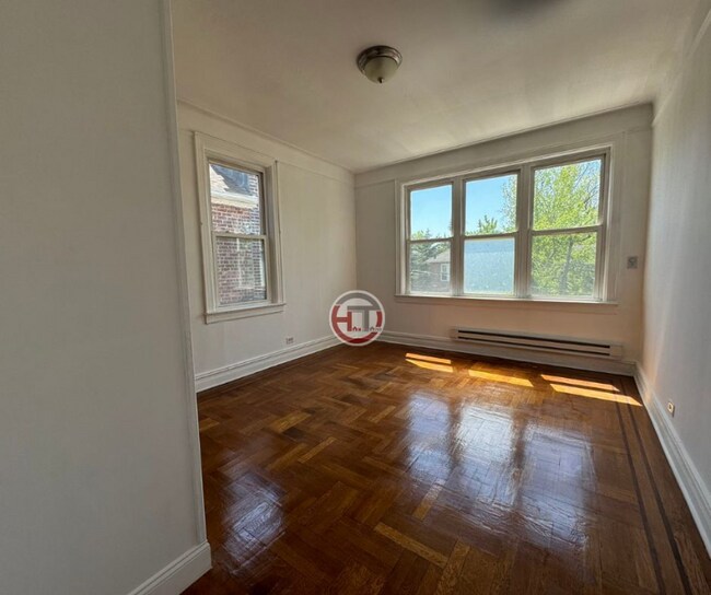 Foto del edificio - 3143 Sands Pl