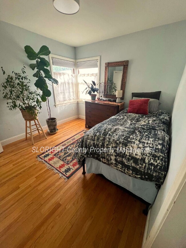 Foto del edificio - AVAILABLE JULY - 2 Bed/ 1 Bath shared home near Downtown SLO
