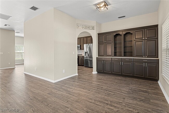 Building Photo - 8340 Silver Birch Way