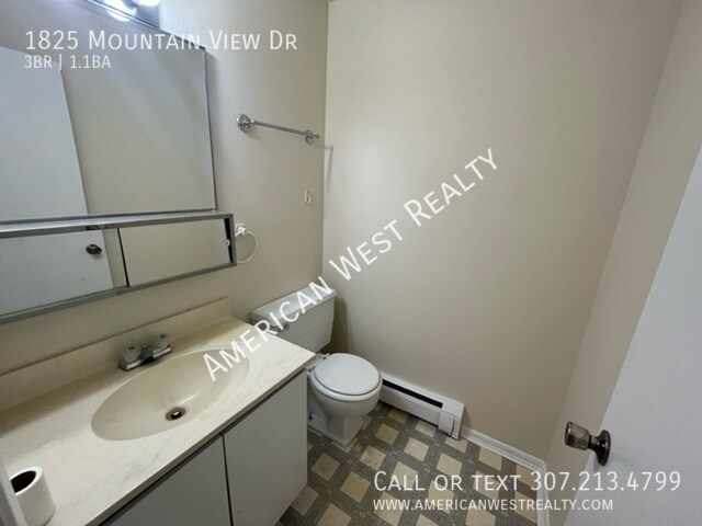 Foto del edificio - 1825 Mountain View Dr