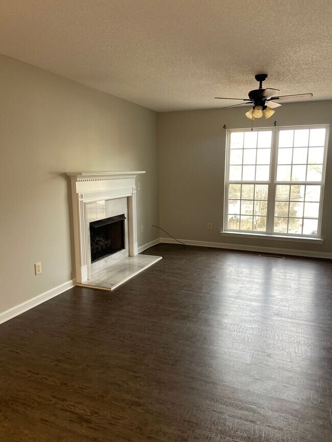 Building Photo - New For Rent in Grayson Valley!