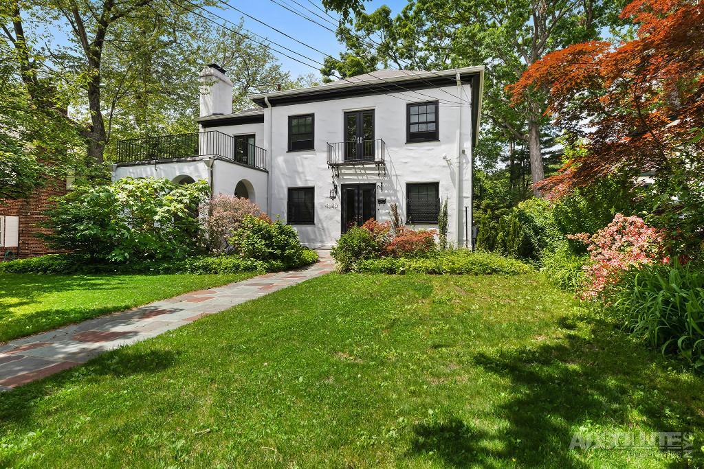 Foto principal - 4549 Delafield Ave