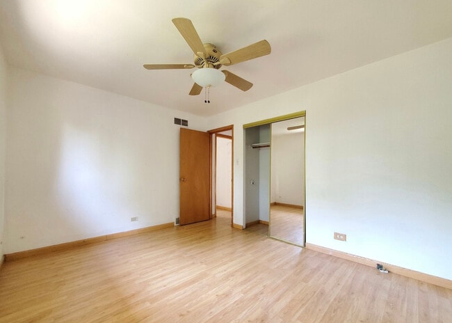 Foto del edificio - 14424 Sanderson Ave