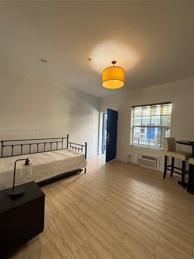 Building Photo - 1330 Pennsylvania Ave