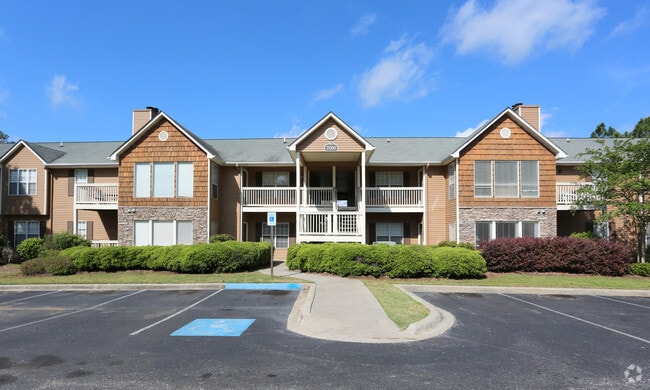 Building Photo - Colony Woods