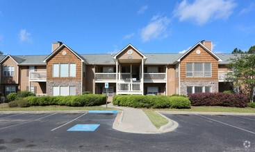 Building Photo - Colony Woods