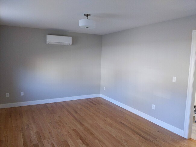 Sala de estar - 53 Forest St