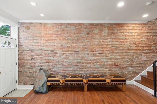 Building Photo - 3241 Fait Ave