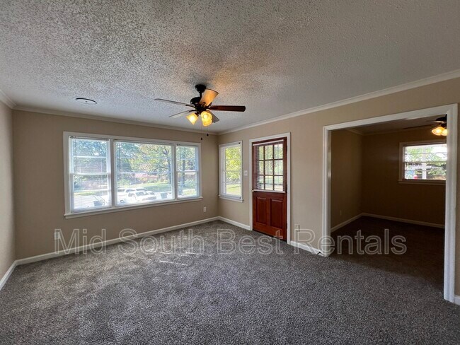 Foto del edificio - 4034 Conrad Cove