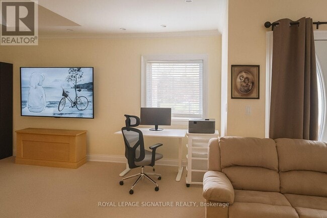 Building Photo - 21 Scarboro Ave