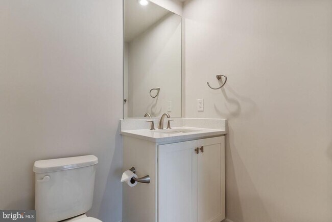 Building Photo - 1772 Violet Ridge Pl