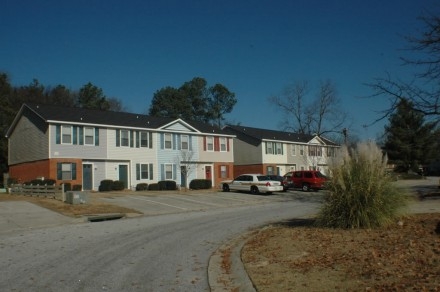Building Photo - Petersburg Square