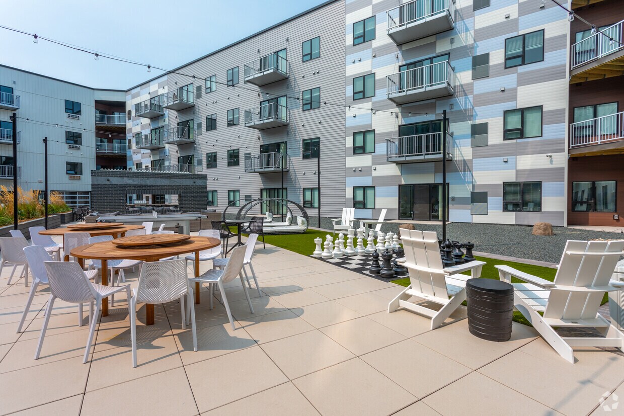 Northern Lights Apartments in West Fargo, ND