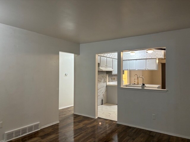Foto del edificio - 20461 Kentucky St