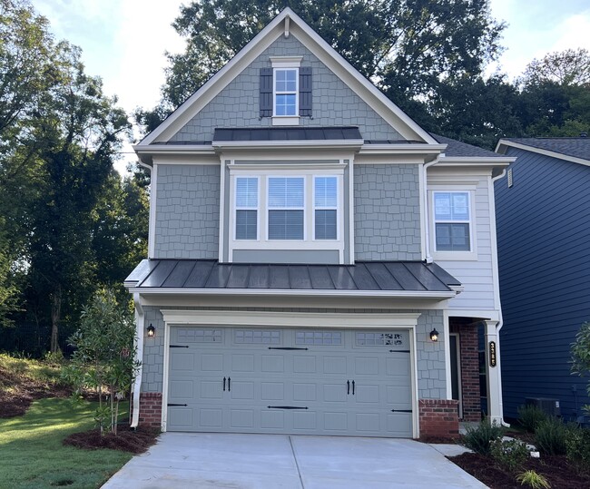 Building Photo - 3385 Park Pointe Cir