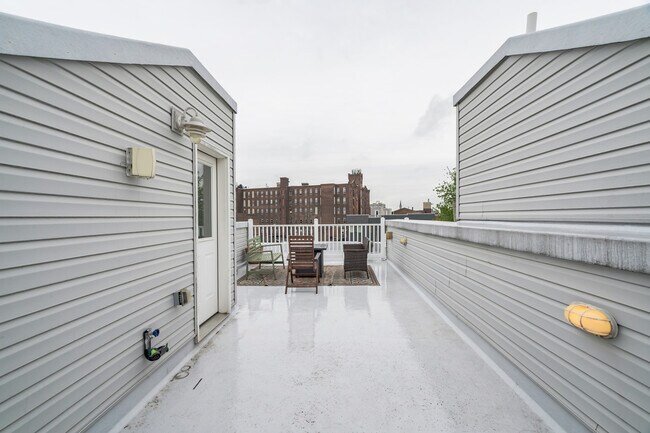 Foto del edificio - 535 Morse St