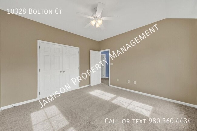 Building Photo - 10328 Bolton Ct