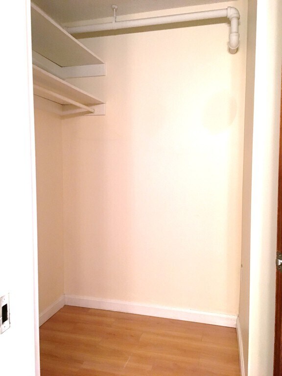 Foto del edificio - 872 Massachusetts Ave