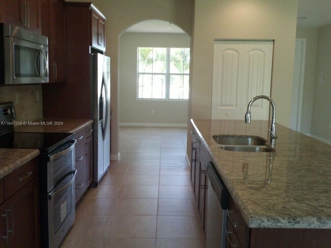 Foto del edificio - 1740 NW 21st St