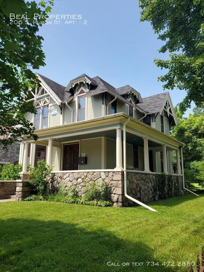 Foto del edificio - 206 S Huron St