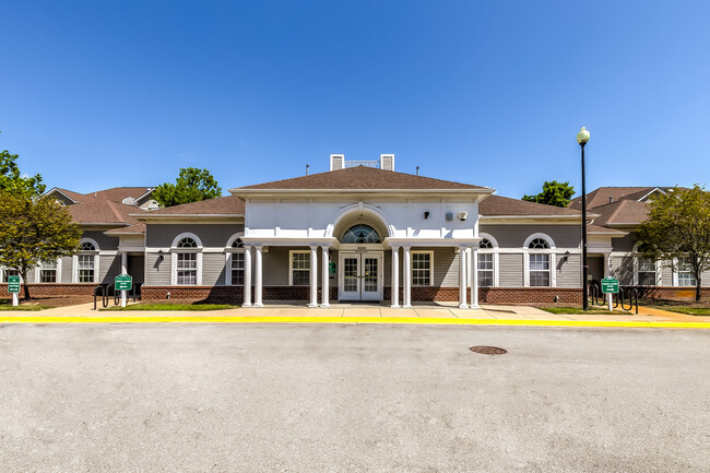 Foto del edificio - Windsor Crossing Apartments