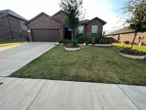 Building Photo - 1112 Berwick Ct