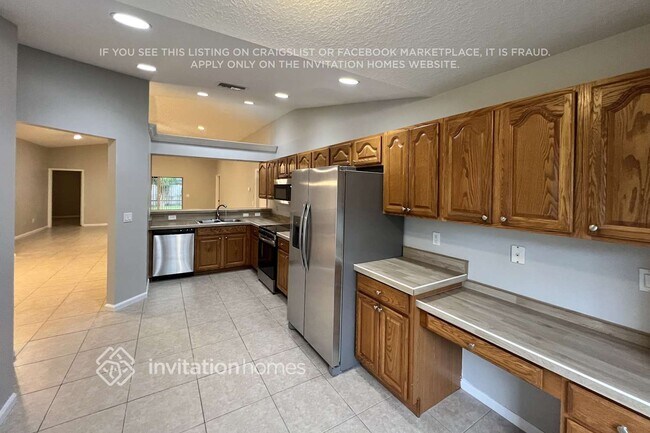 Foto del edificio - 1566 SW Fresno Rd