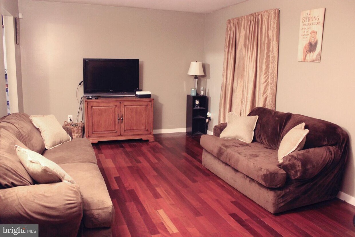 Foto principal - 314 N Carolina Trail