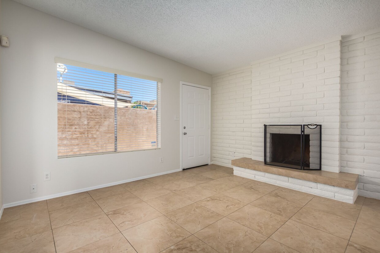 Primary Photo - Quaint Two Bedroom, Two Bathroom in Tempe
