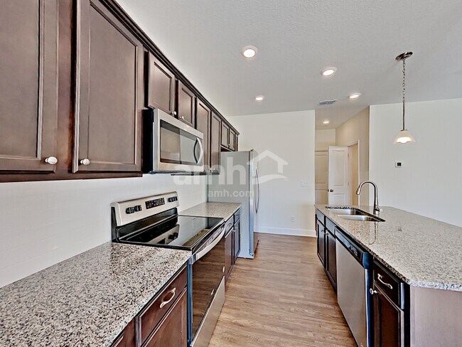 Foto del edificio - 10315 Watercrest Ct