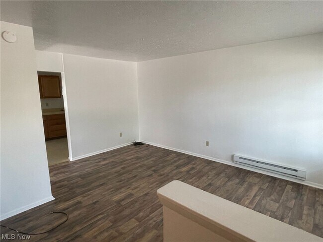 Building Photo - 2660 Packard Dr