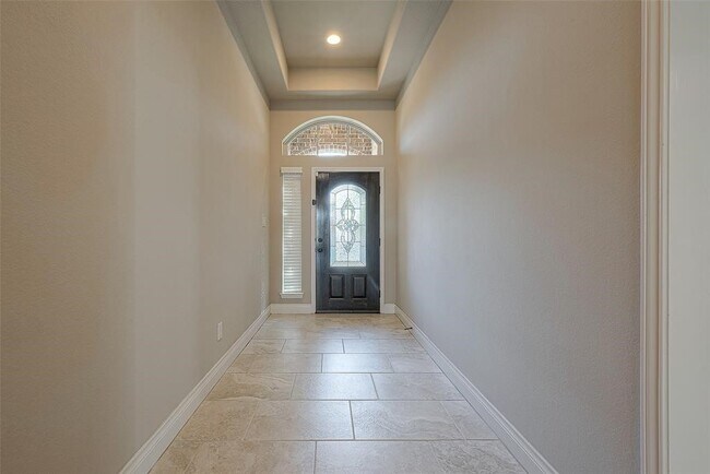 Building Photo - 4015 Nestra Dr