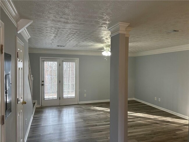 Building Photo - 4591 Logan Way