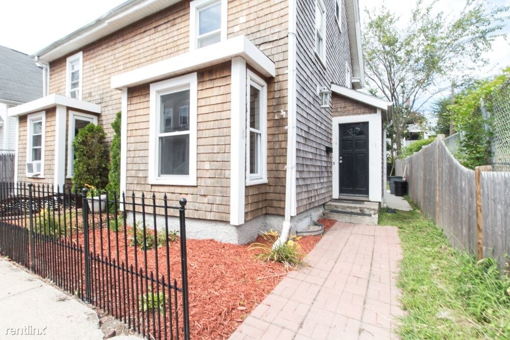 Primary Photo - 1 Lorenzo St