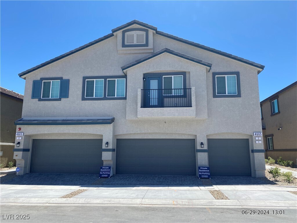 Foto principal - 4665 Zodiac Sky Ave