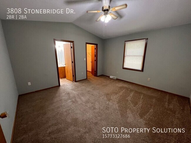 Foto del edificio - 2BD/2BA Duplex Stonebridge Subdivision